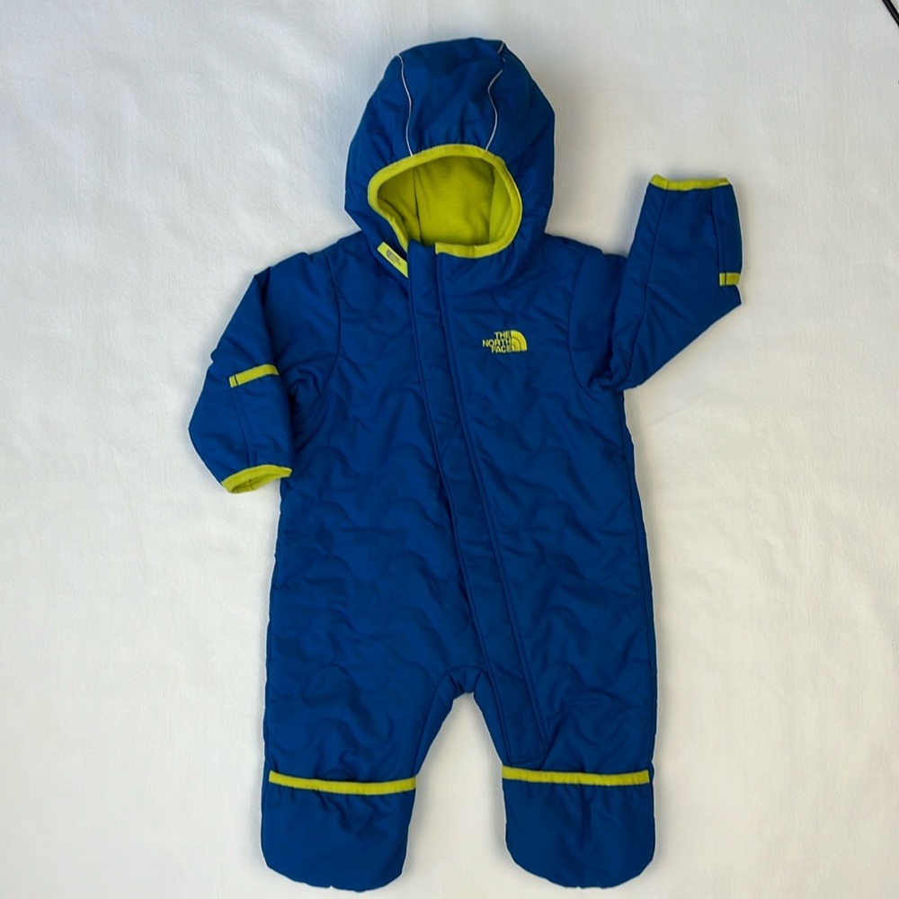 THE NORTH FACE Snowsuit